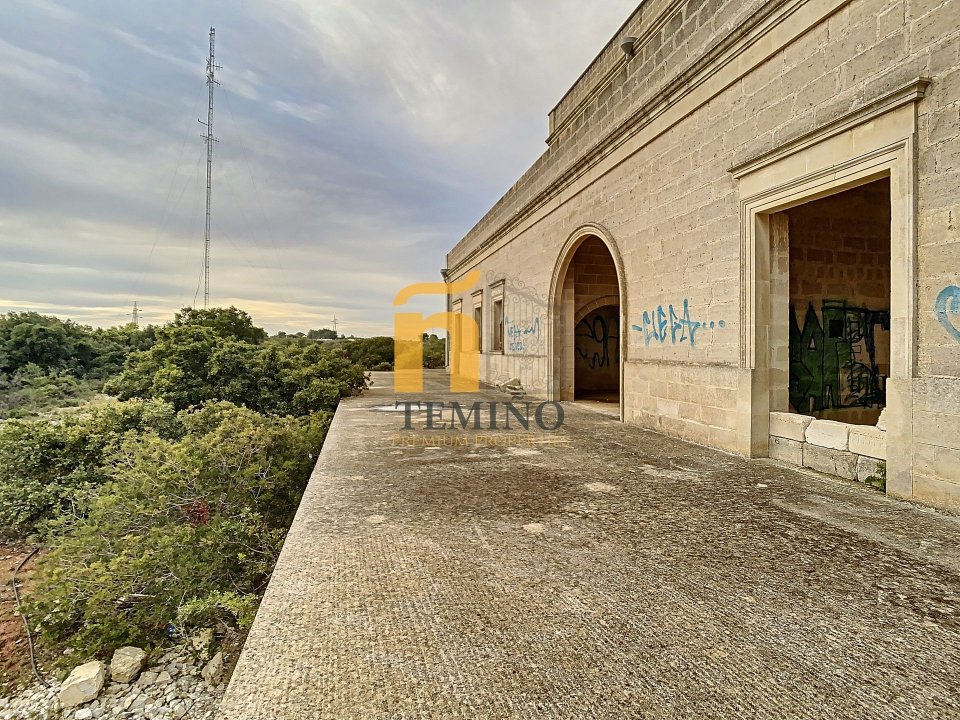 Se vende villa in zona tranquila Ruffano Puglia foto 15